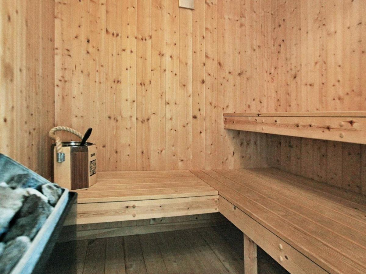 12 Person Holiday Home In ออตเทิร์นดอร์ฟ ภายนอก รูปภาพ